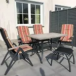 Am Jungfernberg 2 *