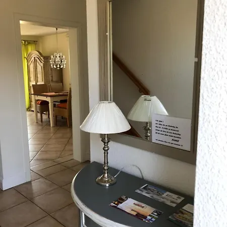 Am Jungfernberg 2 *